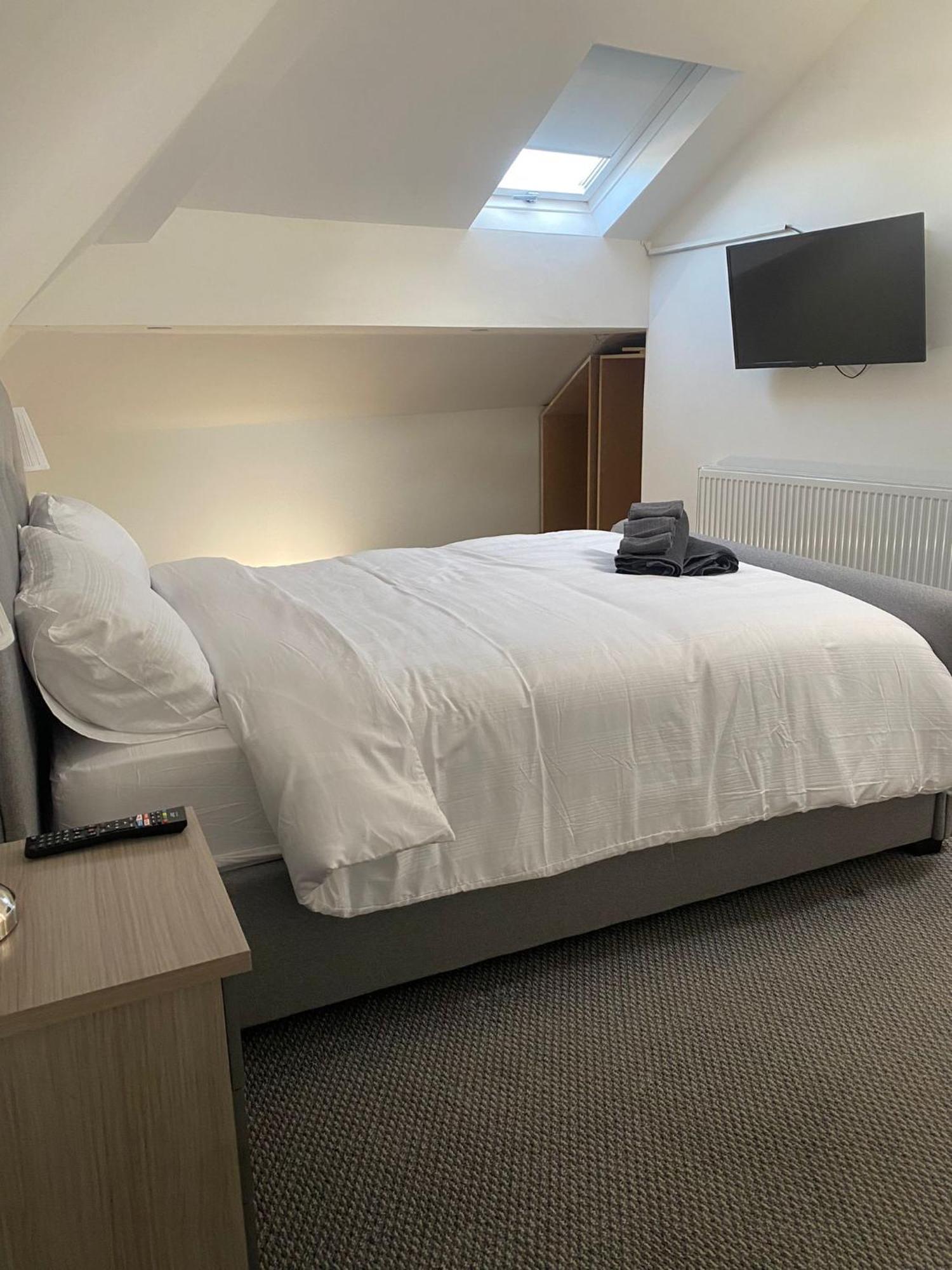 Spacious 2 Bedroom Apartment Liverpool Exterior foto